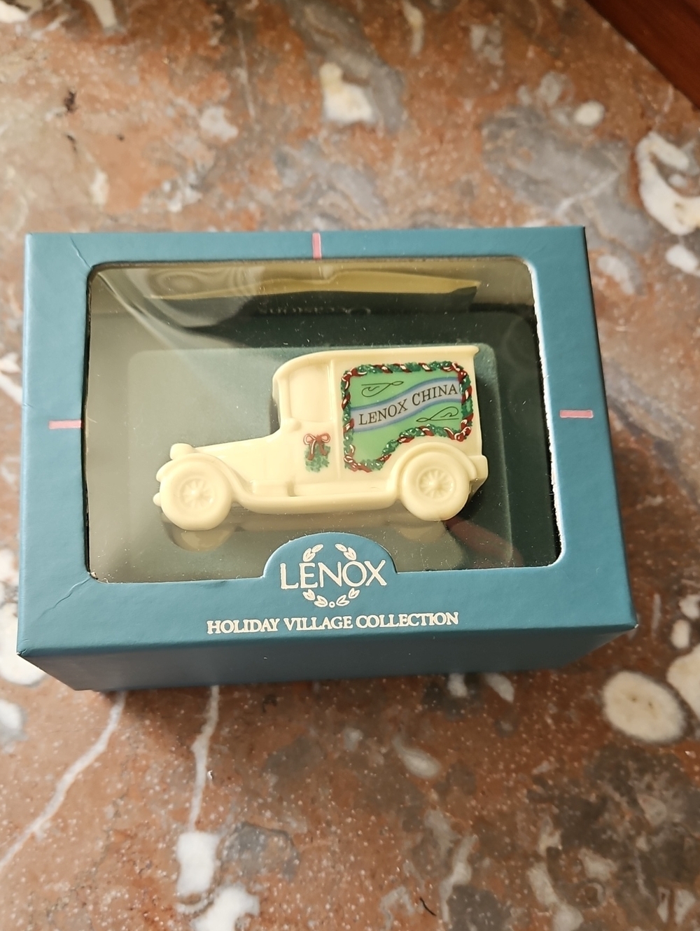 NWT Vintage 1992 Lenox Delivery Truck Holiday Village USA